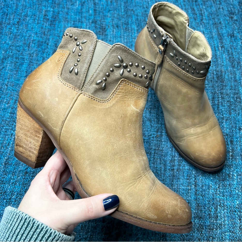 Olukai Ho'ohilu Distressed Leather Ankle Boots in Light Tan Brown